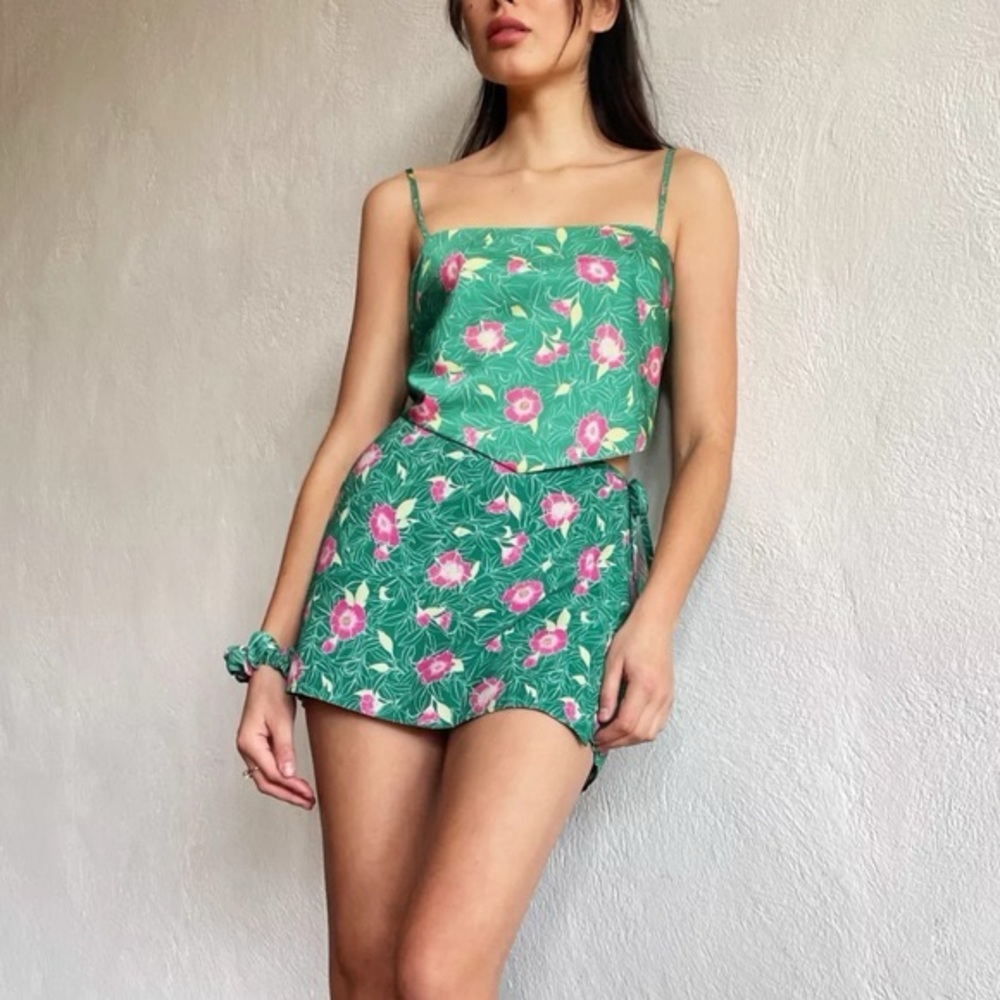 Sunday Best Aritzia Top Elektra Camisole (Peacock Green Hot Pink)
